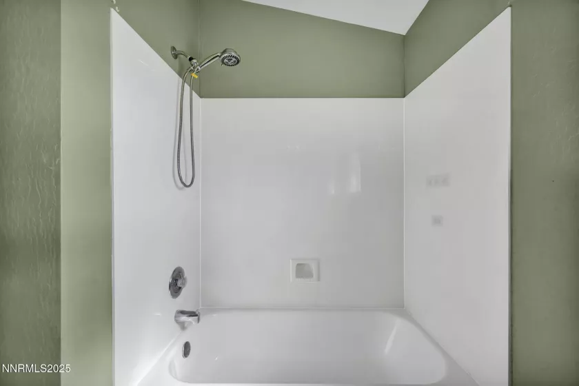 6339 Park, Reno, Nevada 89523, 3 Bedrooms Bedrooms, ,2 BathroomsBathrooms,Residential,Residential,Park,250055868