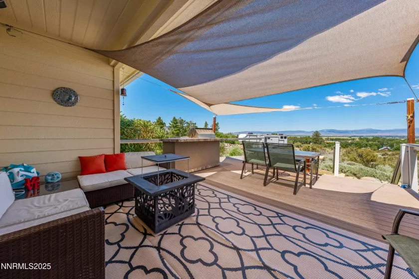 220 Sierra Shadows, Gardnerville, Nevada 89460, 3 Bedrooms Bedrooms, ,3 BathroomsBathrooms,Residential,Residential,Sierra Shadows,250055870