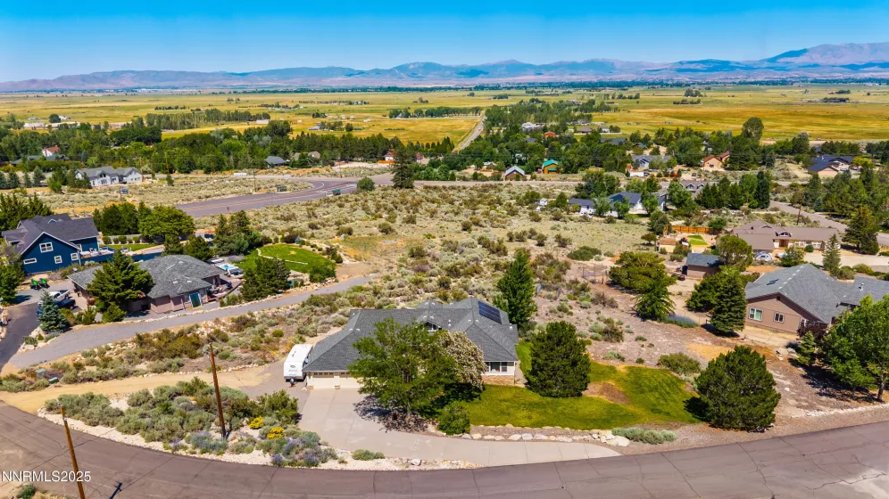 220 Sierra Shadows, Gardnerville, Nevada 89460, 3 Bedrooms Bedrooms, ,3 BathroomsBathrooms,Residential,Residential,Sierra Shadows,250055870