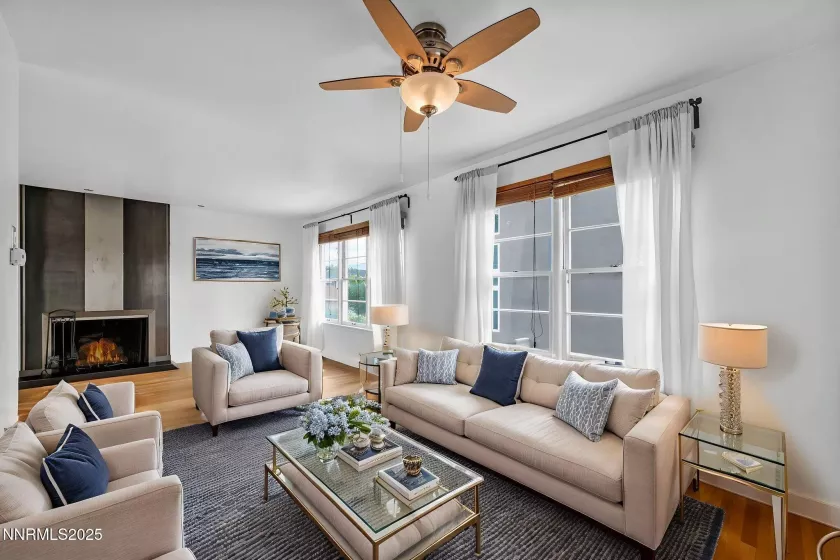 343 Mount Rose St. bedroom