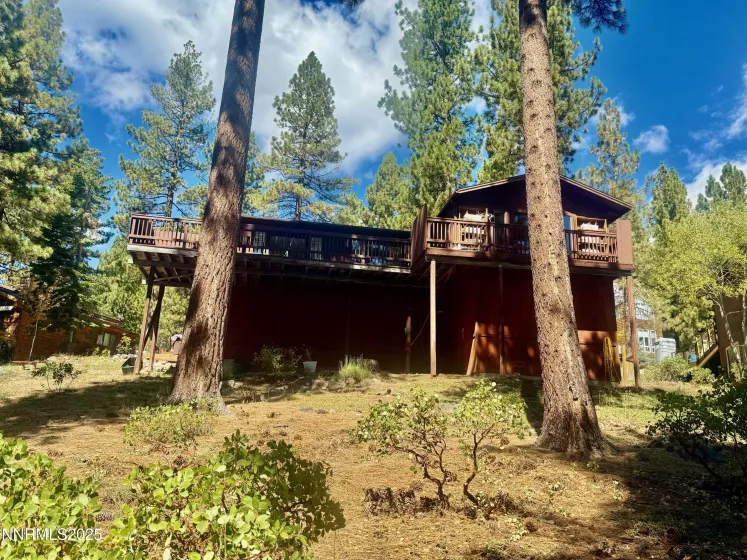 577 Fallen Leaf, Incline Village, Nevada 89451, 3 Bedrooms Bedrooms, ,2 BathroomsBathrooms,Residential,Residential,Fallen Leaf,250055876