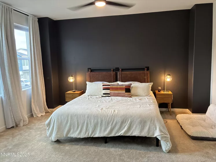 4915 Black Falcon, Sun Valley, Nevada 89433, 3 Bedrooms Bedrooms, ,3 BathroomsBathrooms,Residential,Residential,Black Falcon,250055882