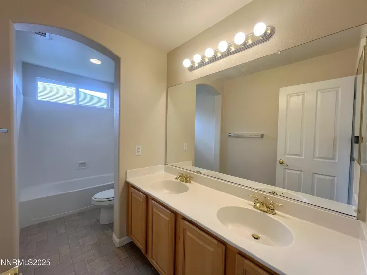 2960 Deer Run, Reno, Nevada 89509, 4 Bedrooms Bedrooms, ,3 BathroomsBathrooms,Residential Lease,Manufactured,Deer Run,250055883