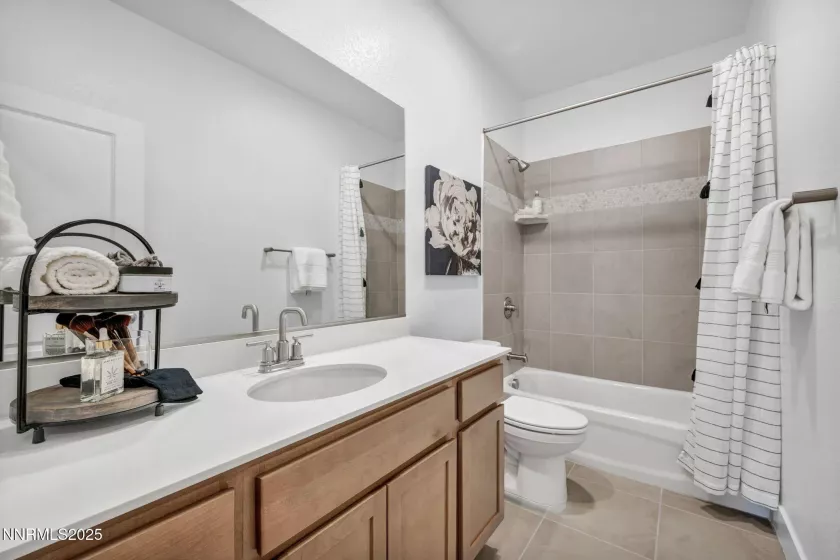 8621 Crandell, Reno, Nevada 89506, 3 Bedrooms Bedrooms, ,2 BathroomsBathrooms,Residential,Residential,Crandell,250055884
