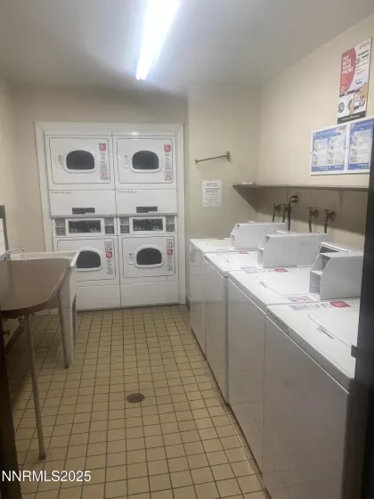 2450 Lymbery, Reno, Nevada 89509, ,1 BathroomBathrooms,Residential,Residential,Lymbery,250055886