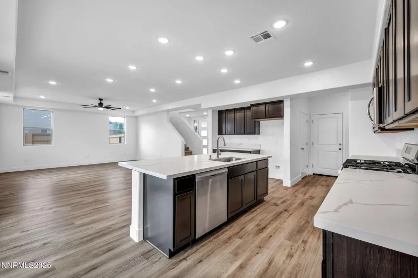 8625 Crandell, Reno, Nevada 89506, 3 Bedrooms Bedrooms, ,3 BathroomsBathrooms,Residential,Residential,Crandell,250055887