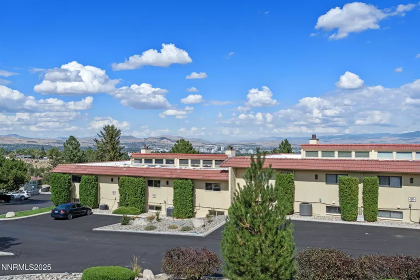 3471 Skyline, Reno, Nevada 89509, 3 Bedrooms Bedrooms, ,3 BathroomsBathrooms,Residential,Residential,Skyline,250055880