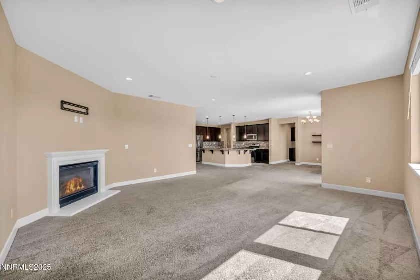 748 Tufa, Spanish Springs, Nevada 89441, 4 Bedrooms Bedrooms, ,3 BathroomsBathrooms,Residential,Residential,Tufa,250055888