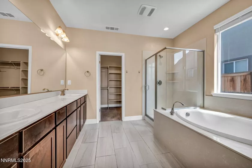 748 Tufa, Spanish Springs, Nevada 89441, 4 Bedrooms Bedrooms, ,3 BathroomsBathrooms,Residential,Residential,Tufa,250055888