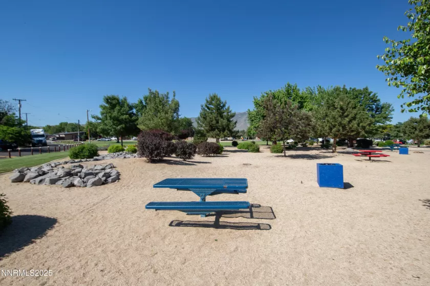 12190 Rocky Mountain, Reno, Nevada 89506, 2 Bedrooms Bedrooms, ,1 BathroomBathrooms,Residential,Residential,Rocky Mountain,250053127