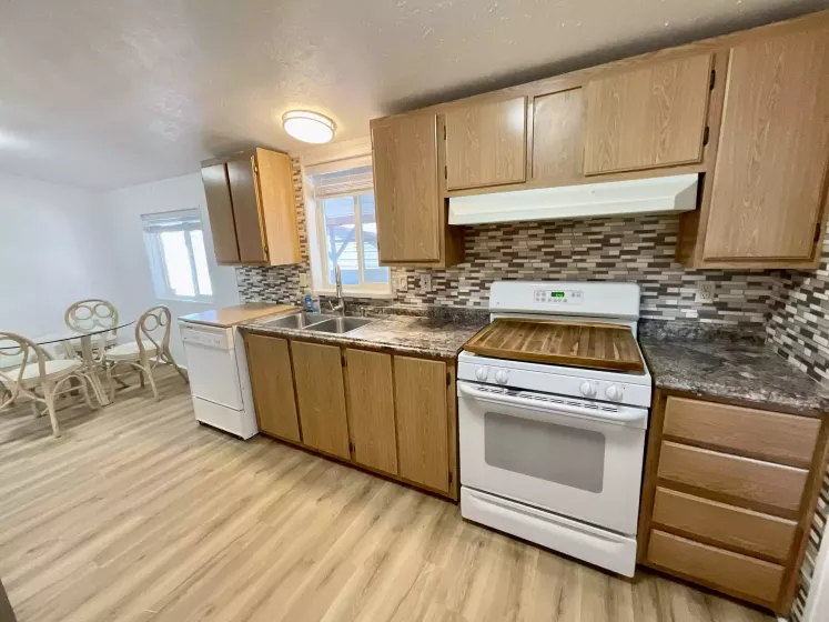 500 W Goldfield Ave #43, Carson City, Nevada 89447, 3 Bedrooms Bedrooms, 12 Rooms Rooms,2 BathroomsBathrooms,Manufactured,Residential,W Goldfield,250055891