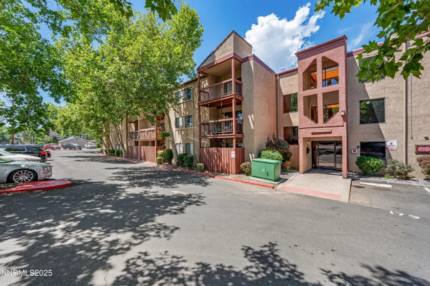 2255 Lakeside, Reno, Nevada 89509, 1 Bedroom Bedrooms, ,1 BathroomBathrooms,Residential,Residential,Lakeside,250055891