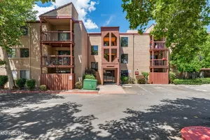 2255 Lakeside, Reno, Nevada 89509, 1 Bedroom Bedrooms, ,1 BathroomBathrooms,Residential,Residential,Lakeside,250055891