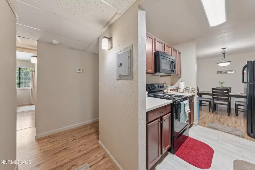 2255 Lakeside, Reno, Nevada 89509, 1 Bedroom Bedrooms, ,1 BathroomBathrooms,Residential,Residential,Lakeside,250055891