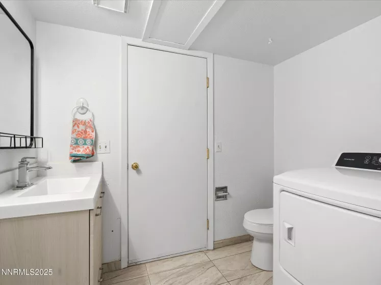 7085 Indigo, Reno, Nevada 89506, 3 Bedrooms Bedrooms, ,4 BathroomsBathrooms,Residential,Residential,Indigo,250055893