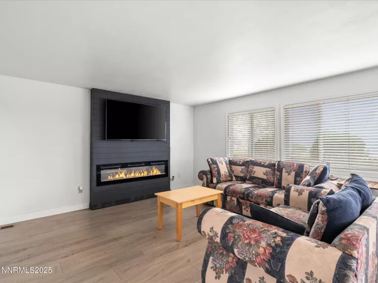 7085 Indigo, Reno, Nevada 89506, 3 Bedrooms Bedrooms, ,4 BathroomsBathrooms,Residential,Residential,Indigo,250055893
