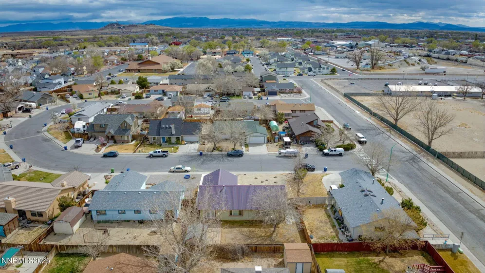 411 Heron, Fallon, Nevada 89406, 3 Bedrooms Bedrooms, ,2 BathroomsBathrooms,Residential,Residential,Heron,250055894