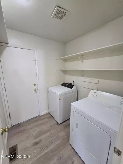 8055 White Falls, Reno, Nevada 89506, 4 Bedrooms Bedrooms, ,2 BathroomsBathrooms,Residential,Residential,White Falls,250055896