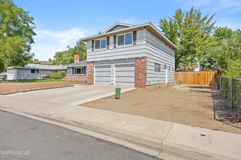 2138 Rizzo, Sparks, Nevada 89434, 3 Bedrooms Bedrooms, ,3 BathroomsBathrooms,Residential,Residential,Rizzo,250055897