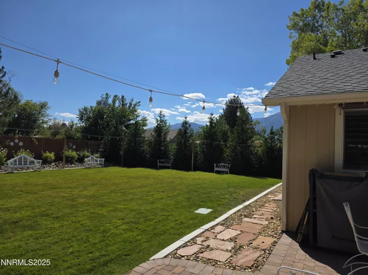 1229 Manhattan, Gardnerville, Nevada 89460, 3 Bedrooms Bedrooms, ,2 BathroomsBathrooms,Residential,Residential,Manhattan,250055899