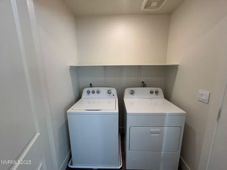1618 Icelandic, Reno, Nevada 89523, 3 Bedrooms Bedrooms, ,3 BathroomsBathrooms,Residential,Residential,Icelandic,250055904
