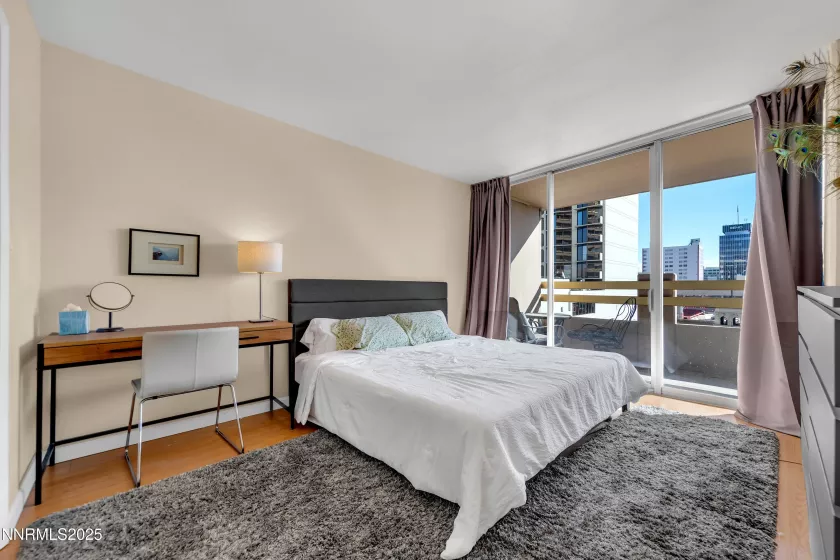 100 Arlington, Reno, Nevada 89501, 2 Bedrooms Bedrooms, ,2 BathroomsBathrooms,Residential,Residential,Arlington,250055905