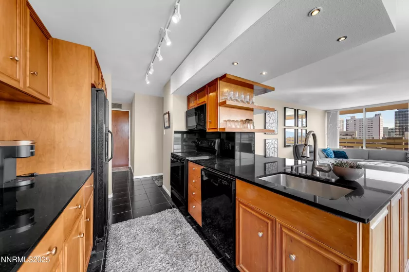 100 Arlington, Reno, Nevada 89501, 2 Bedrooms Bedrooms, ,2 BathroomsBathrooms,Residential,Residential,Arlington,250055905