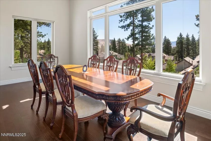 20600 Chanson, Reno, Nevada 89511, 4 Bedrooms Bedrooms, ,4 BathroomsBathrooms,Residential,Residential,Chanson,250055906