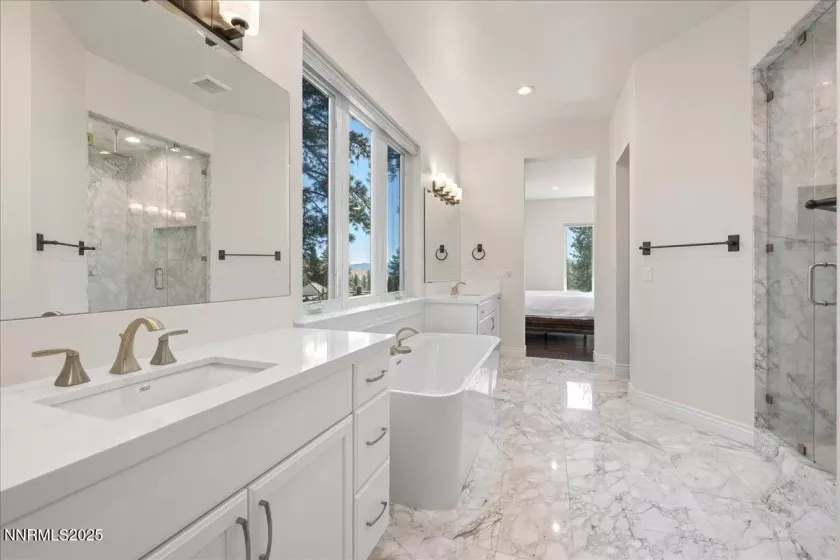 20600 Chanson, Reno, Nevada 89511, 4 Bedrooms Bedrooms, ,4 BathroomsBathrooms,Residential,Residential,Chanson,250055906