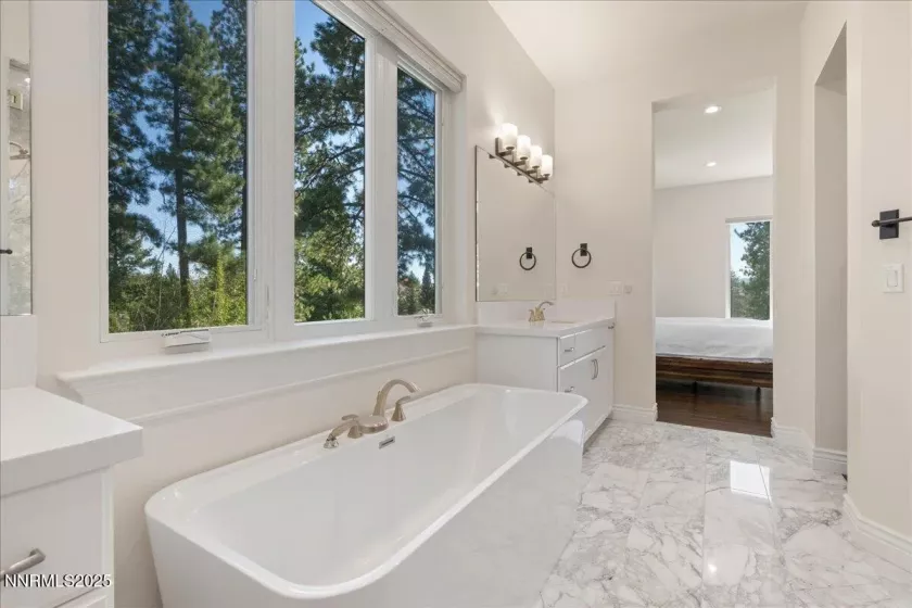 20600 Chanson, Reno, Nevada 89511, 4 Bedrooms Bedrooms, ,4 BathroomsBathrooms,Residential,Residential,Chanson,250055906