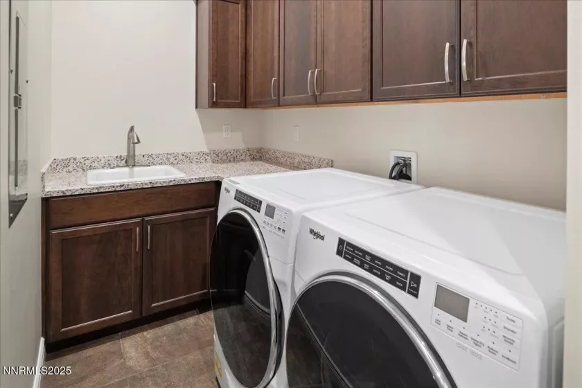 20600 Chanson, Reno, Nevada 89511, 4 Bedrooms Bedrooms, ,4 BathroomsBathrooms,Residential,Residential,Chanson,250055906
