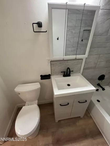 938 E, Sparks, Nevada 89431, 1 Bedroom Bedrooms, ,1 BathroomBathrooms,Residential Lease,Manufactured,E,250055910