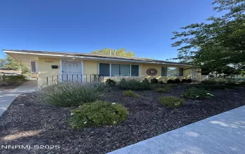 938 E, Sparks, Nevada 89431, 1 Bedroom Bedrooms, ,1 BathroomBathrooms,Residential Lease,Manufactured,E,250055910
