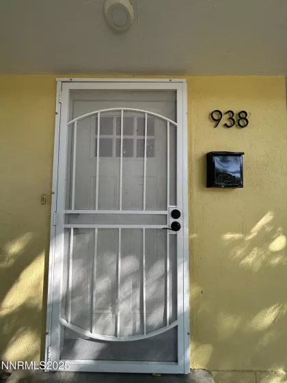 938 E, Sparks, Nevada 89431, 1 Bedroom Bedrooms, ,1 BathroomBathrooms,Residential Lease,Manufactured,E,250055910