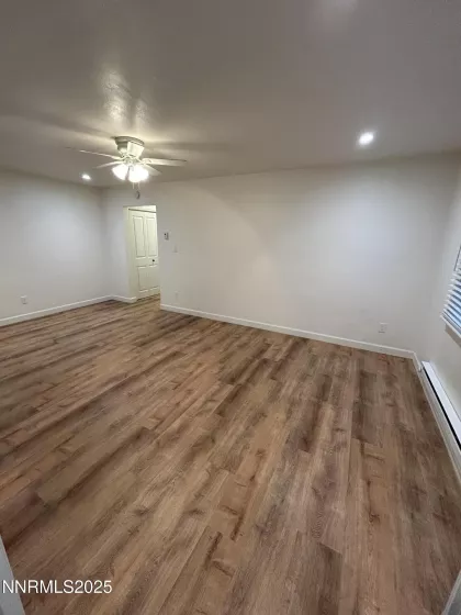 938 E, Sparks, Nevada 89431, 1 Bedroom Bedrooms, ,1 BathroomBathrooms,Residential Lease,Manufactured,E,250055910
