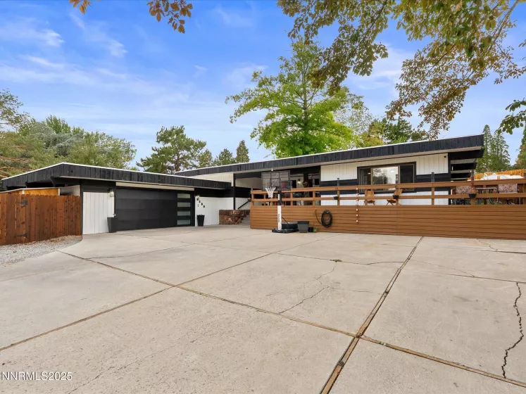 3269 Valley Forge, Sparks, Nevada 89431, 3 Bedrooms Bedrooms, ,2 BathroomsBathrooms,Residential,Residential,Valley Forge,250055909