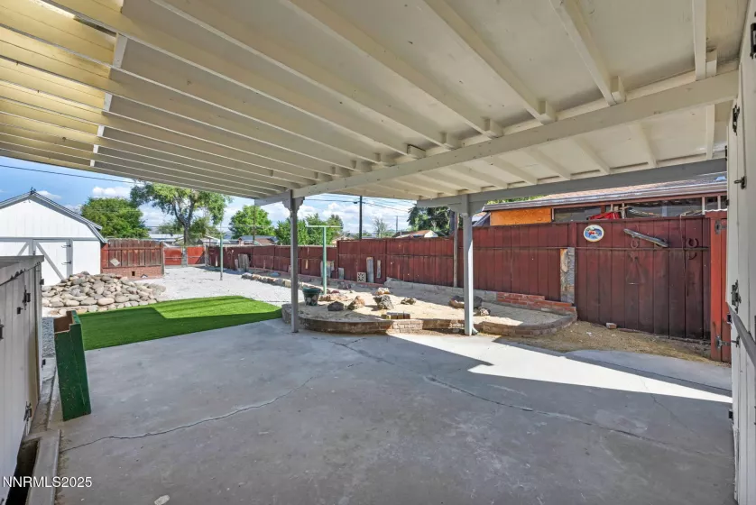 1510 Laiolo, Reno, Nevada 89502, 3 Bedrooms Bedrooms, ,2 BathroomsBathrooms,Residential,Residential,Laiolo,250055911