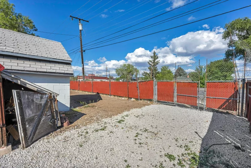 1510 Laiolo, Reno, Nevada 89502, 3 Bedrooms Bedrooms, ,2 BathroomsBathrooms,Residential,Residential,Laiolo,250055911