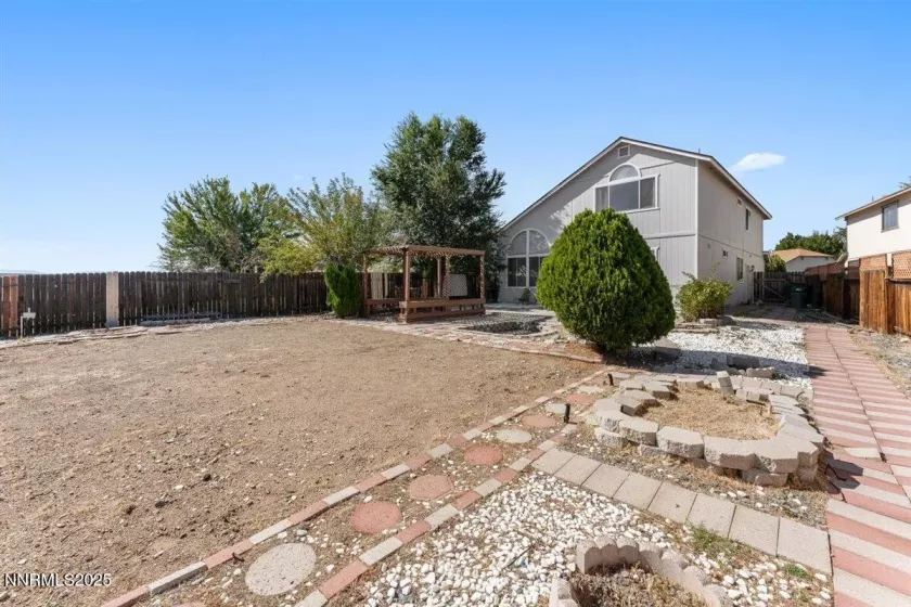 1592 Reno View, Reno, Nevada 89523, 4 Bedrooms Bedrooms, ,3 BathroomsBathrooms,Residential,Residential,Reno View,250052113