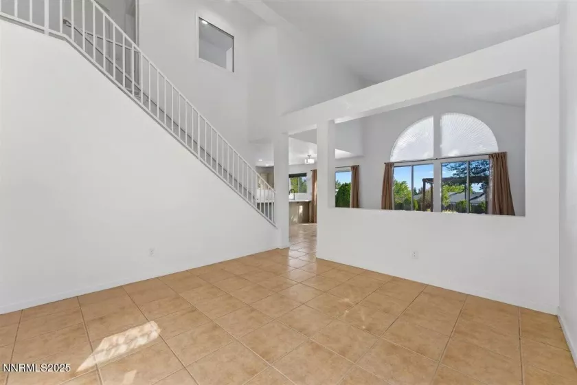 1592 Reno View, Reno, Nevada 89523, 4 Bedrooms Bedrooms, ,3 BathroomsBathrooms,Residential,Residential,Reno View,250052113