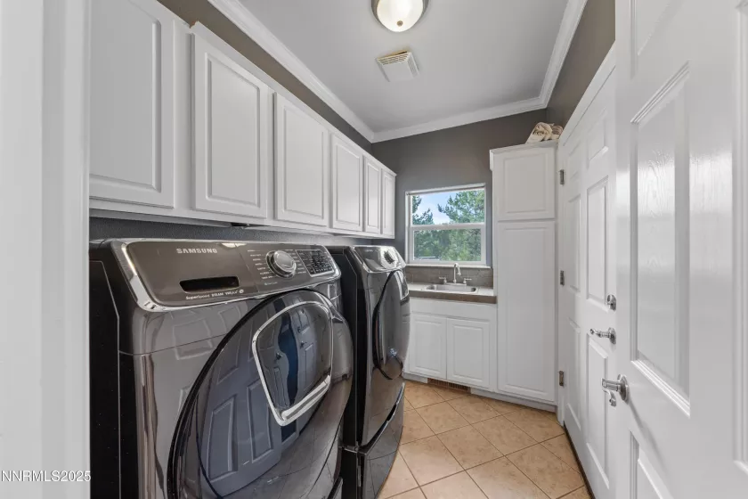 1653 Sunrise Pass, Minden, Nevada 89423, 3 Bedrooms Bedrooms, ,3 BathroomsBathrooms,Residential,Residential,Sunrise Pass,250055920