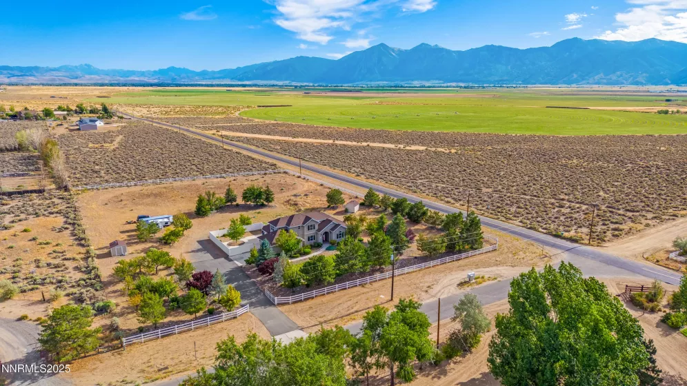 1653 Sunrise Pass, Minden, Nevada 89423, 3 Bedrooms Bedrooms, ,3 BathroomsBathrooms,Residential,Residential,Sunrise Pass,250055920