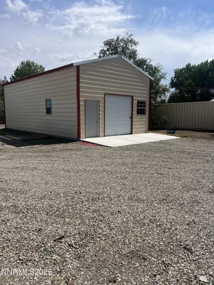 16 Tucker, Yerington, Nevada 89447, 2 Bedrooms Bedrooms, ,1 BathroomBathrooms,Residential,Residential,Tucker,250055921