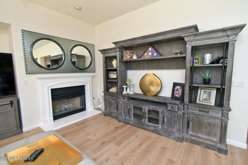 10698 Autumn Walk, Reno, Nevada 89521, 4 Bedrooms Bedrooms, ,2 BathroomsBathrooms,Residential,Residential,Autumn Walk,250055922