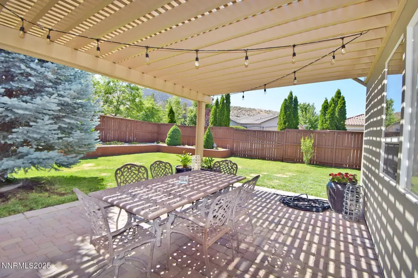 10698 Autumn Walk, Reno, Nevada 89521, 4 Bedrooms Bedrooms, ,2 BathroomsBathrooms,Residential,Residential,Autumn Walk,250055922
