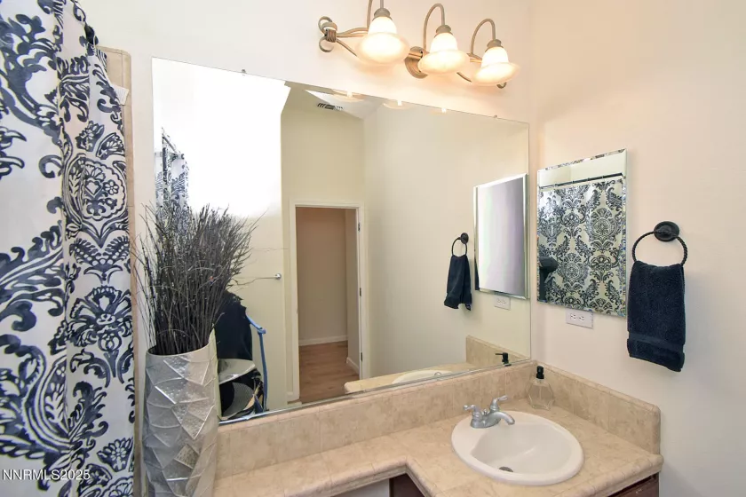 10698 Autumn Walk, Reno, Nevada 89521, 4 Bedrooms Bedrooms, ,2 BathroomsBathrooms,Residential,Residential,Autumn Walk,250055922
