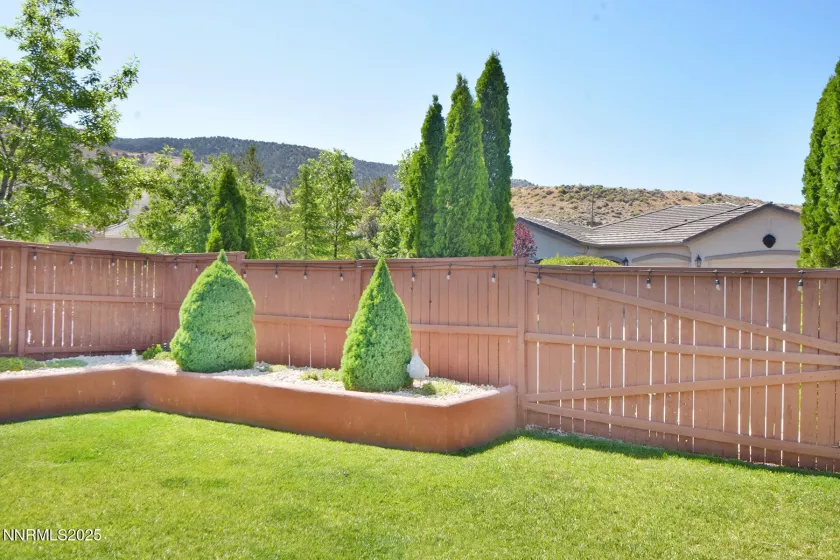 10698 Autumn Walk, Reno, Nevada 89521, 4 Bedrooms Bedrooms, ,2 BathroomsBathrooms,Residential,Residential,Autumn Walk,250055922