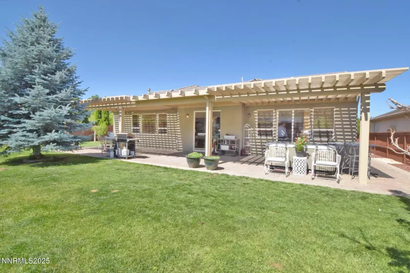 10698 Autumn Walk, Reno, Nevada 89521, 4 Bedrooms Bedrooms, ,2 BathroomsBathrooms,Residential,Residential,Autumn Walk,250055922