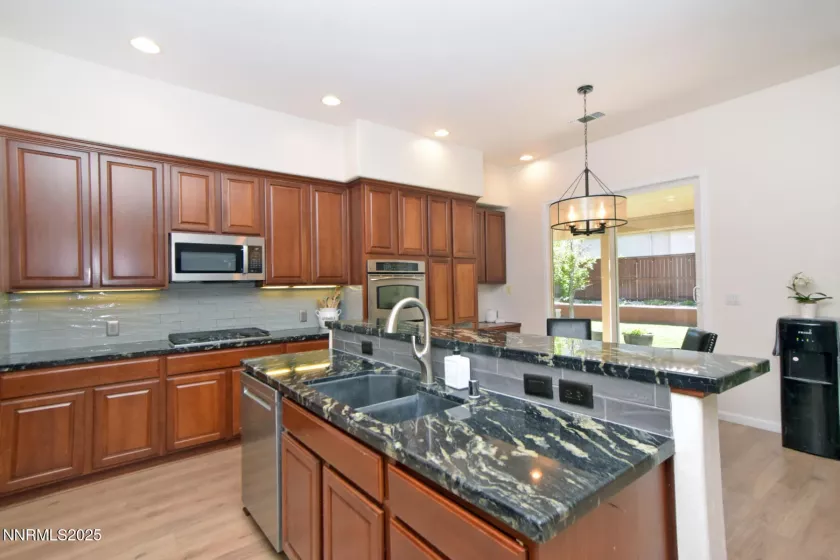 10698 Autumn Walk, Reno, Nevada 89521, 4 Bedrooms Bedrooms, ,2 BathroomsBathrooms,Residential,Residential,Autumn Walk,250055922