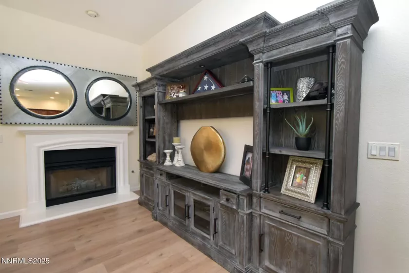 10698 Autumn Walk, Reno, Nevada 89521, 4 Bedrooms Bedrooms, ,2 BathroomsBathrooms,Residential,Residential,Autumn Walk,250055922